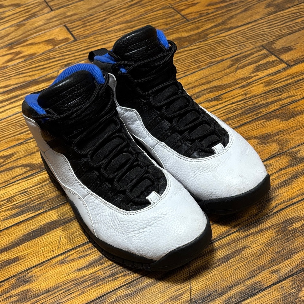 Air Jordan 10 Retro “Orlando” size 9.5 style code 310805-108